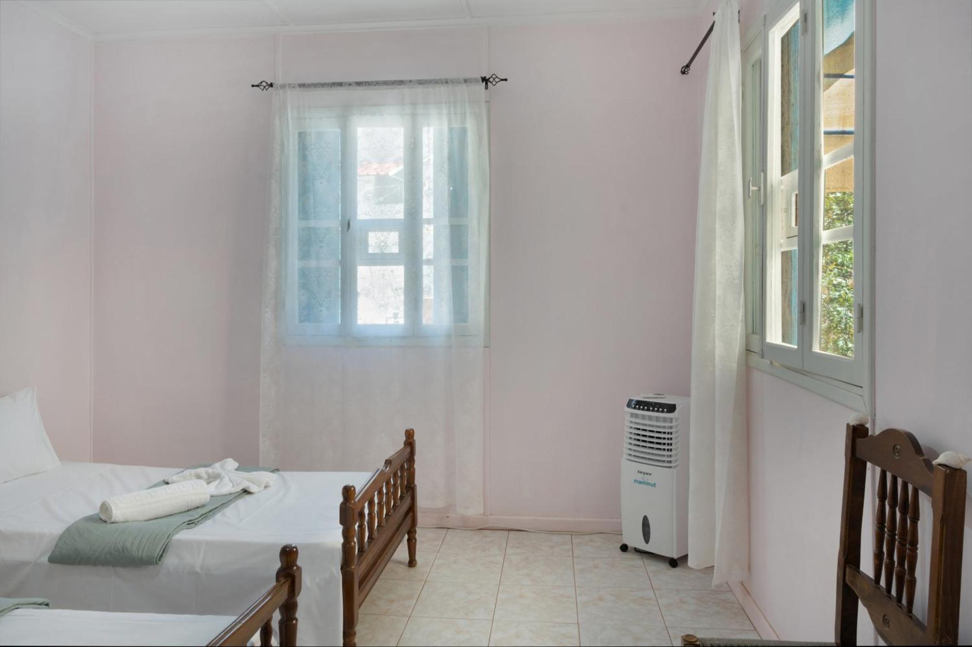 Villa Antonis House à Arginonda Extérieur photo